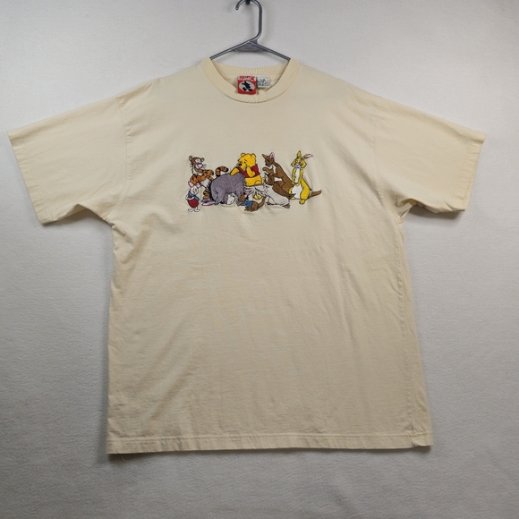 Vintage Winnie The Pooh Cream T-Shirt with All Characters Size L/XL